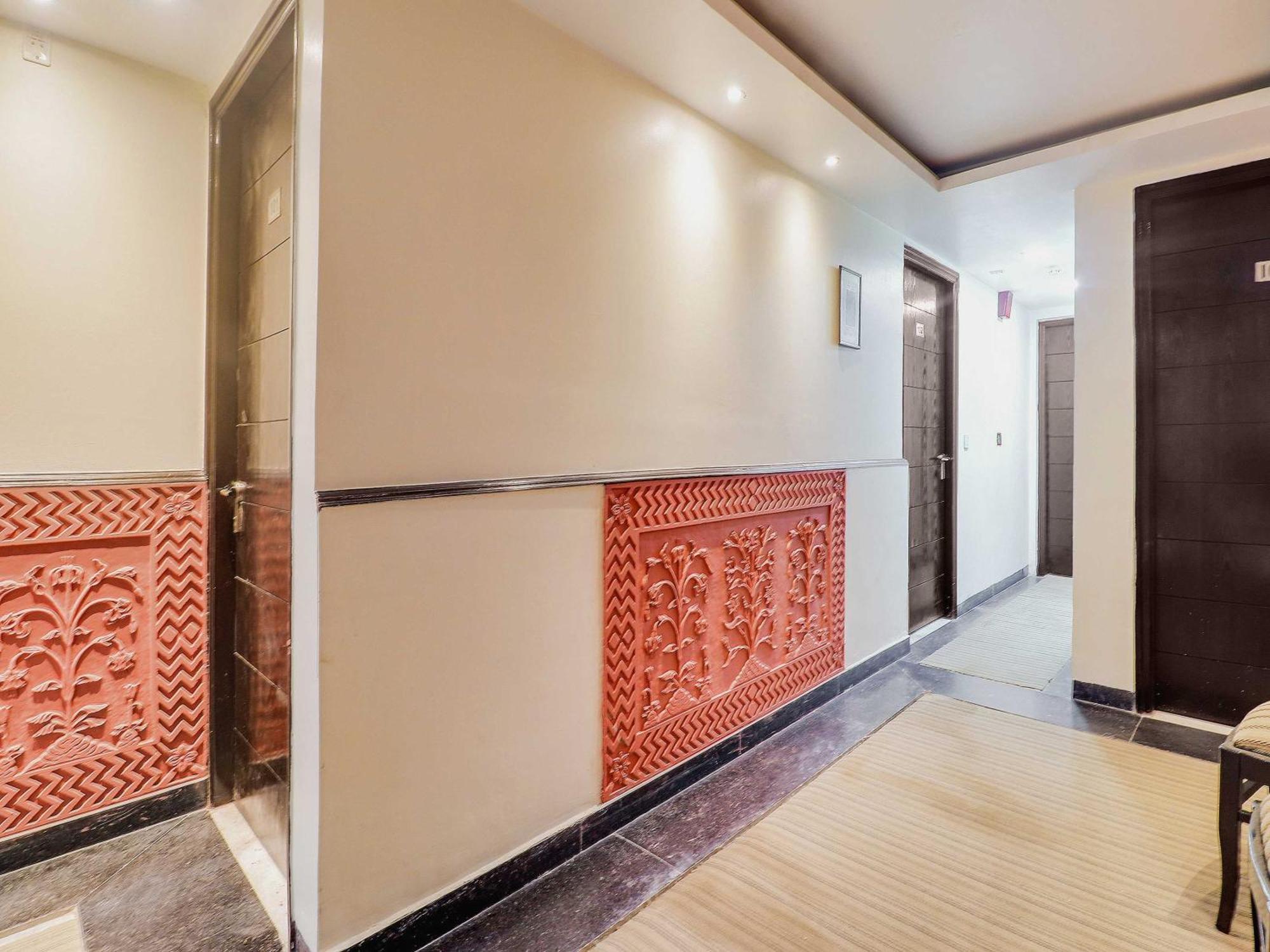 Oyo Flagship Hotel Rudra Palace Agra  Exterior photo