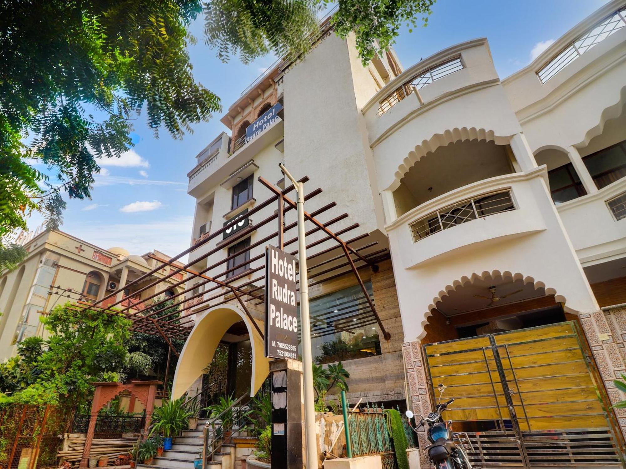 Oyo Flagship Hotel Rudra Palace Agra  Exterior photo